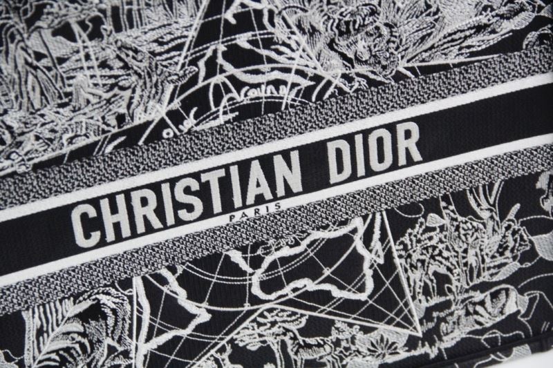 Christian Dior Shopping Bags